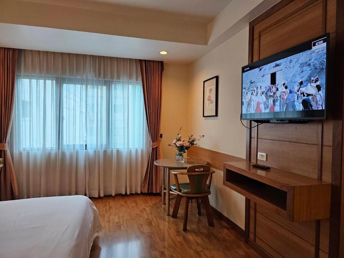 Dynasty Inn Bangkok Exterior photo