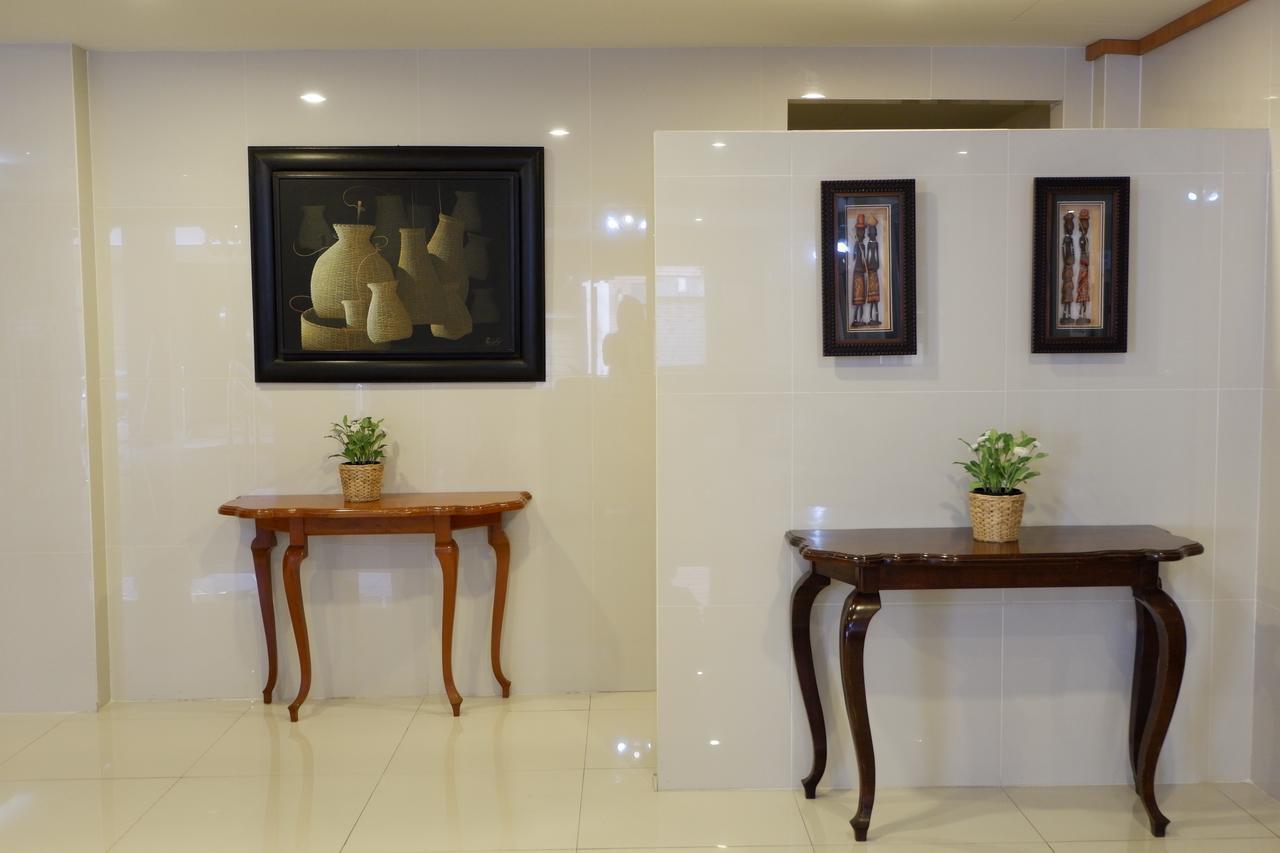 Dynasty Inn Bangkok Exterior photo